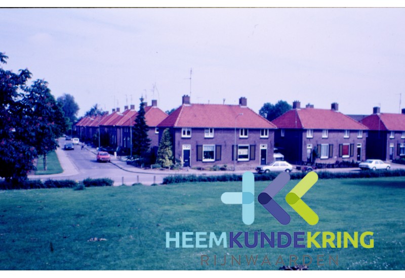 Coll. Gemeente Rijnwaarden Zicht op Huissense straat